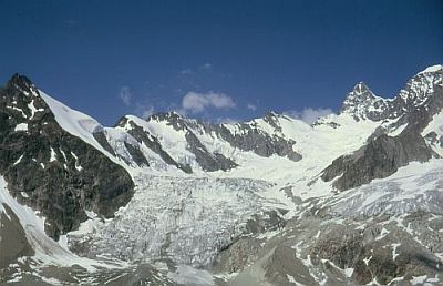Obergabelhorn and Wellenkuppe.