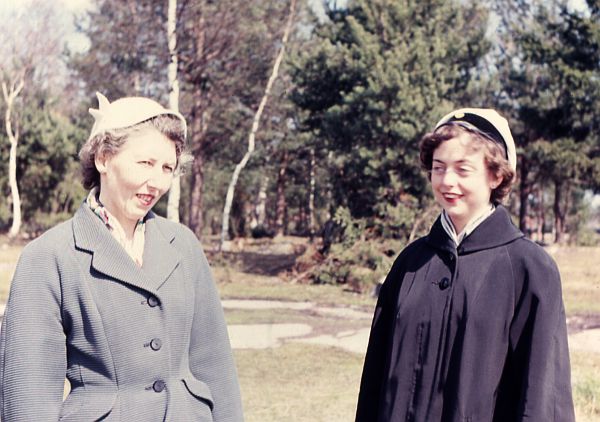 M&auml;rta Zenker, Mariann Tiblin.